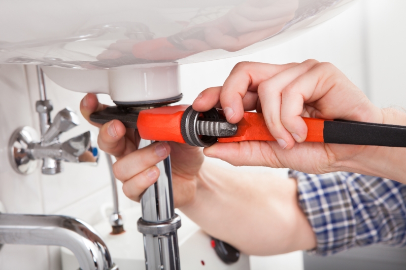 Emergency Plumbers Bracknell, Easthampstead, Bullbrook, RG12, RG42